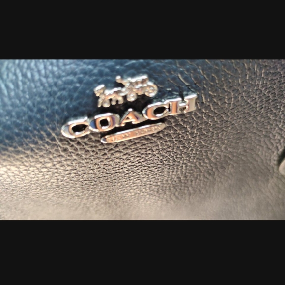 Coach purse - Picture 3 of 5